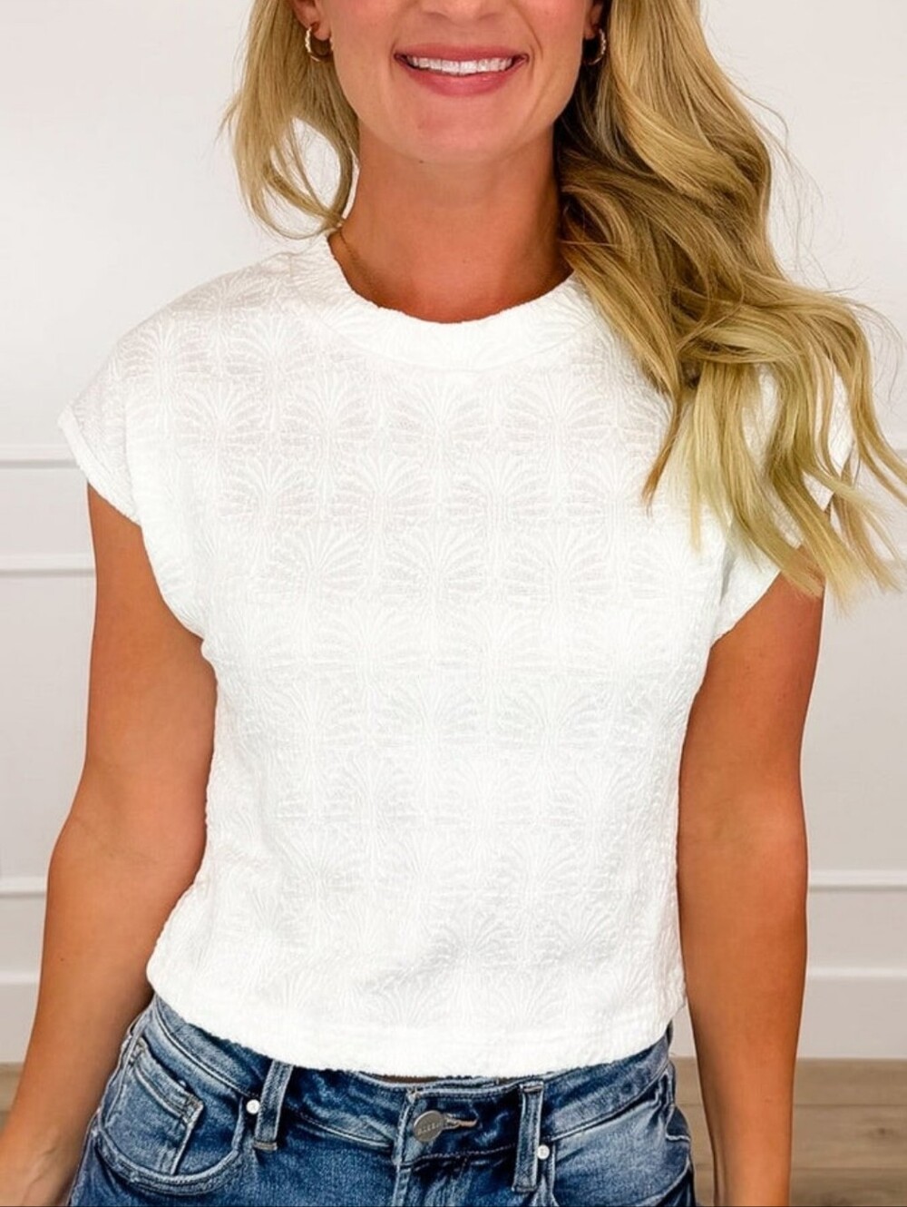 Blakeley Classic Ivory White "Harley" Textured Short Sleeve Top